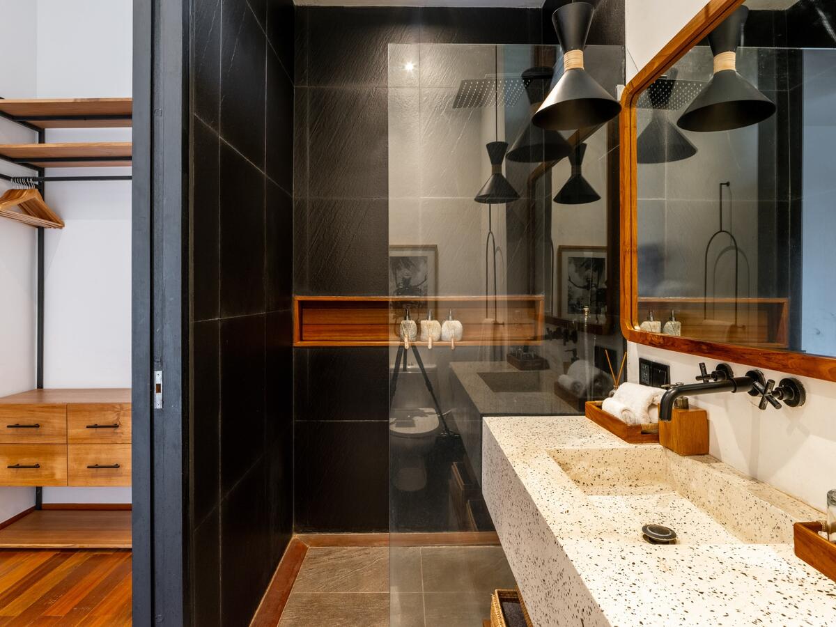 Shared Suites 3